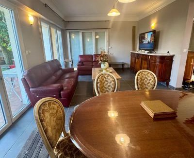 Mont-de-Marsan Villa | Villa Amistad