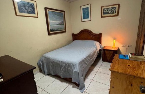 Machala Villa | VILLA AMOBLADA EN URBANIZACIÓN PRIVADA