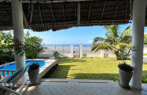 Mbweni Villa | Villa Andrea