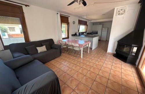 Pals Villa | Villa Antic Plankton - Masos de Pals - Free Parking, Beach, Wifi, Holidays