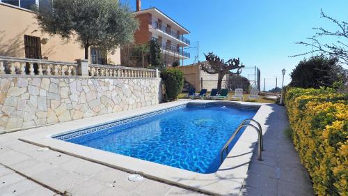 Mataro Villa | Villa Antonia