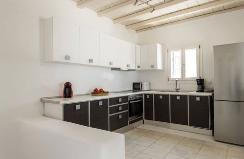 Houlakia Villa | Villa Apollonia with pool and sea view