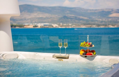 Arbanija House | Villa Arbanessa with Heated Pool