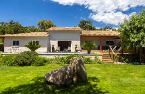 Porto-Vecchio Villa | Villa ARCA