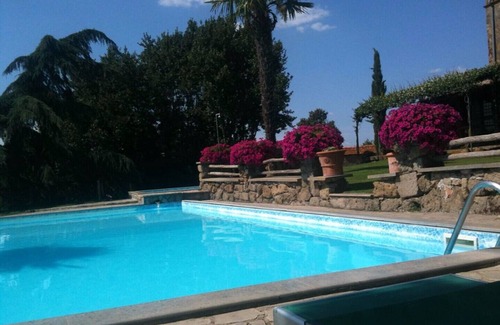 Vitorchiano Apartment | Villa Arzilla - PEONIA SUITE ROOM 2