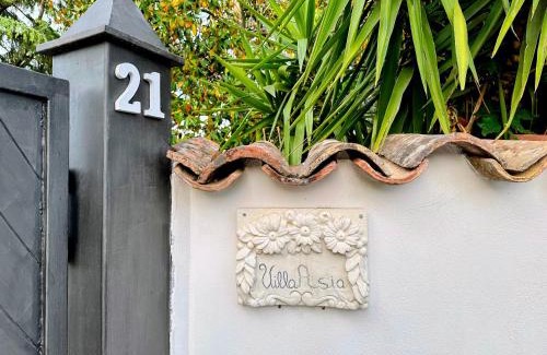 Blandano Villa | Villa Asia