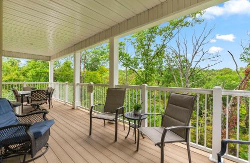 Branson House | Villa at the Hills - A Grand Branson Vacation 4 BDR Golf Resort Villa