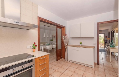 Alcanada Villa | Villa Aucanada for 8 people in a quiet area