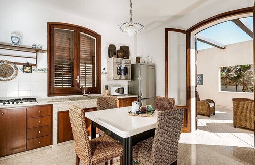 Cornino Villa | Villa Aurora - Seafront villa with pool