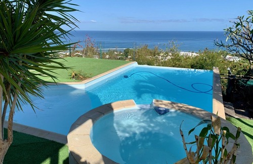 Carosse Villa | Villa Avec vue Panoramique !