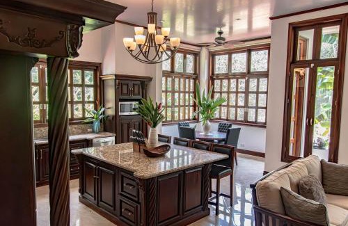 Tarcoles House | Villa Azulita