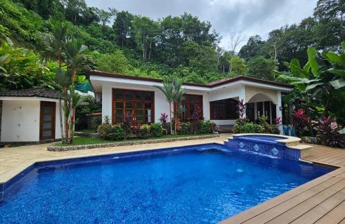 Tarcoles House | Villa Azulita