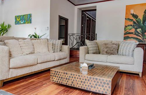 Tarcoles House | Villa Azulita