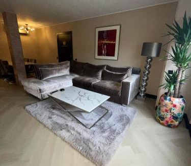 Bovenkarspel Bed & Breakfast | Villa B&B Bovenkarspel