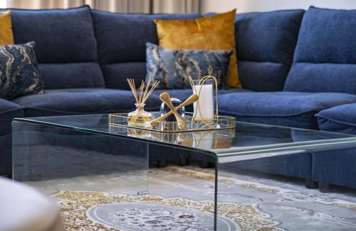 West Beach House | Villa Balmoral 14 by Host Agents