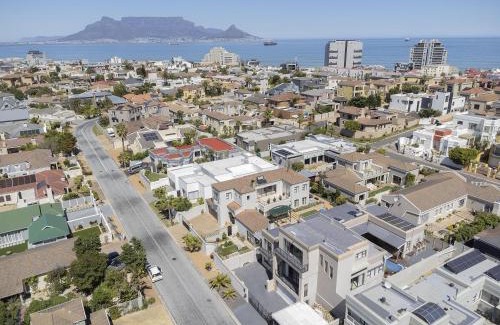 West Beach House | Villa Balmoral 14 by Host Agents