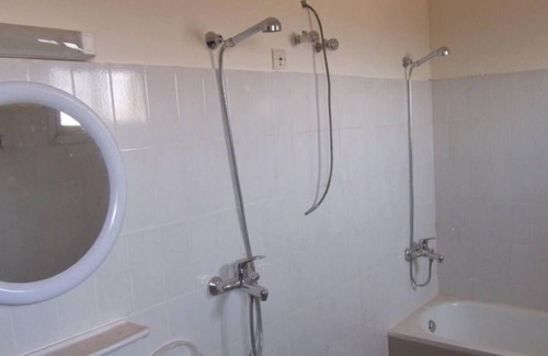 Bamako House | VILLA BAMAKO IDEAL AND SURE LOCATION. ALL COMFORT CLIM GARAGE AND TERRACE
