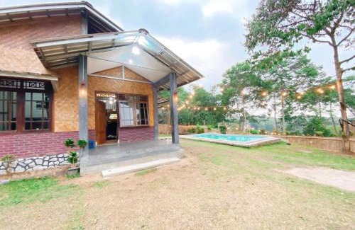 Ciloto Villa | Villa Bamboe Bogor