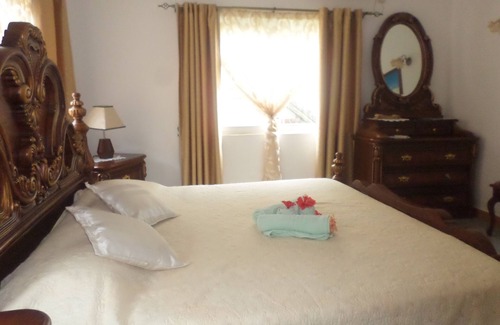 Praslin Island House | Villa Bananier Guest House
