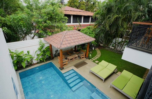 Vagator House | Villa Bauhinia - 5bhk With Pool 10 Mins to Beach
