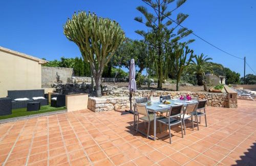 Canor Villa | Villa Berdica by Interhome