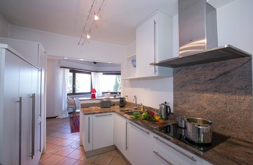 Pura Villa | Villa Blu Ortensia, Pura (Lugano), Switzerland