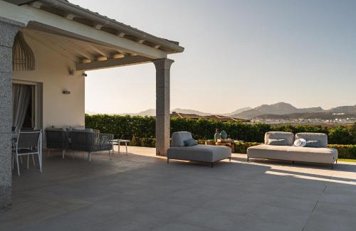 Tiriddo Villa | Villa Blue Sphere with Pool by Wonderful Italy