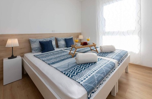 Valica Villa | Villa Blue Valica only 2 km from the pebble beach