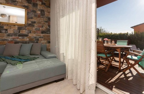Valica Villa | Villa Blue Valica only 2 km from the pebble beach