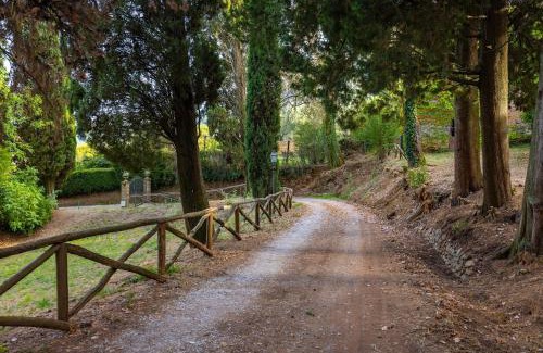 Colle di Compito Villa | Villa Butori - Luxury Villa con Piscina - Lucca Firenze