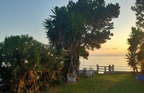 Kavos Villa | Villa By The Sea - Βίλα Πάνω στη θάλασσα