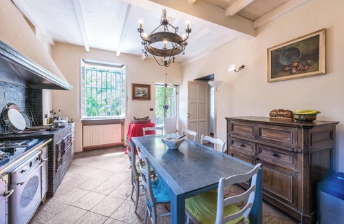 Villa di Cornia Villa | Villa "Ca Dei Gruppi" with Private Terrace, Private Garden & Wi-Fi