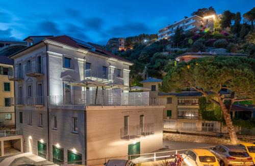 Varazze Apartment | VILLA CADIZ APARTMENTS VARAZZE