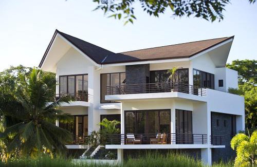 Junquillal Villa | Villa Cala Honda, Private Beachfront Escape