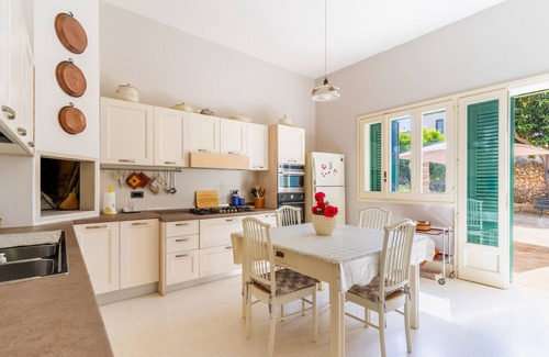 Sannicola Villa | Villa 'Caputo' with Private Garden
