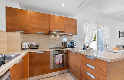 Latchi Cottage | Villa Carob Tree - a villa that sleeps 6 guests in 3 bedrooms