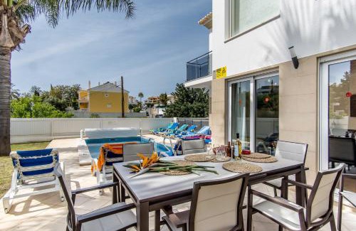 Correeira Villa | Villa Casa Vilas Boas