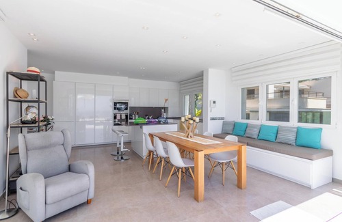 Moraira Villa | Villa 'Casa Viviana' with Sea View, Pool, Wi-Fi, Balcony, Terrace & Garden