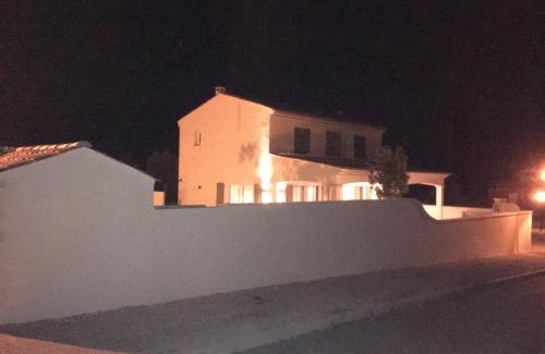 Castellane House | villa-castellane