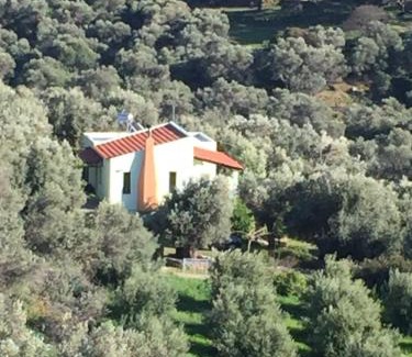 Kantanos-Selino House | Villa Christina Anidri