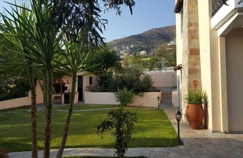 Anavyssos House | Villa Christina