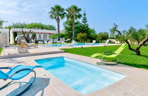 Specchiolla Villa | Villa con Piscina e Jacuzzi privata - 3 minuti dal mare
