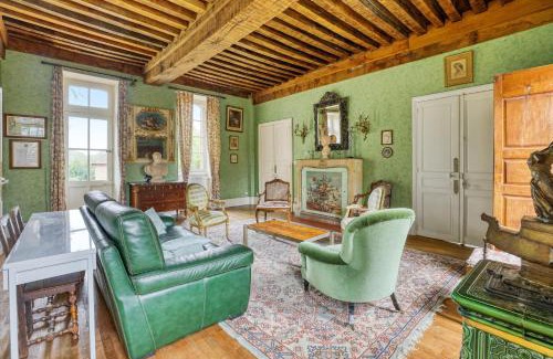 Lucenay-les-Aix Villa | Villa confortable avec piscine privée à Lucenay-lès-Aix