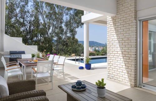 Pastida Villa | Villa Cornelia - Four Bedroom Villa, Sleeps 12