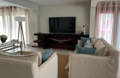 Poste Lafayette Villa | Villa Cotzot, 3 chambres, pieds dans l'eau