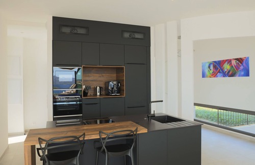 Calvi House | Villa d' Architecte Avec Superbe vue sur la Baie de Calvi, Entre mer et Montagne