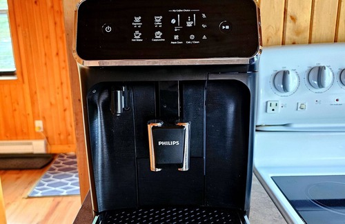 Saint-Simon Ski Chalet | Villa De L'Épervier, Watherfront. Between sea and mountains. Private Hot tube.