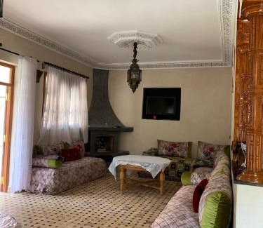 Tnine Ourika Villa | Villa d'Exception à Ourika Nichée au Cœur des Montagnes