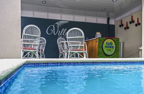 Scarborough Apartment | Villa De Cruz - Presidential Suite