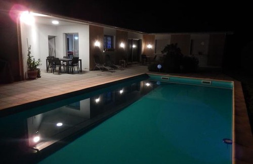 Josse Bed & Breakfast | Villa De Guénifey